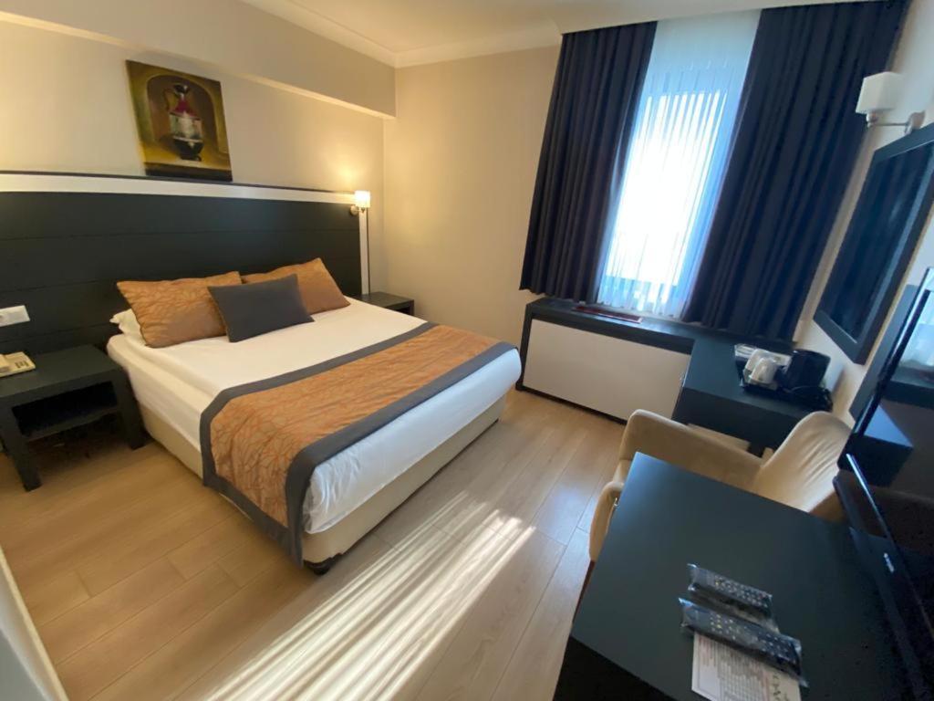 Dafne Hotel Анкара Экстерьер фото
