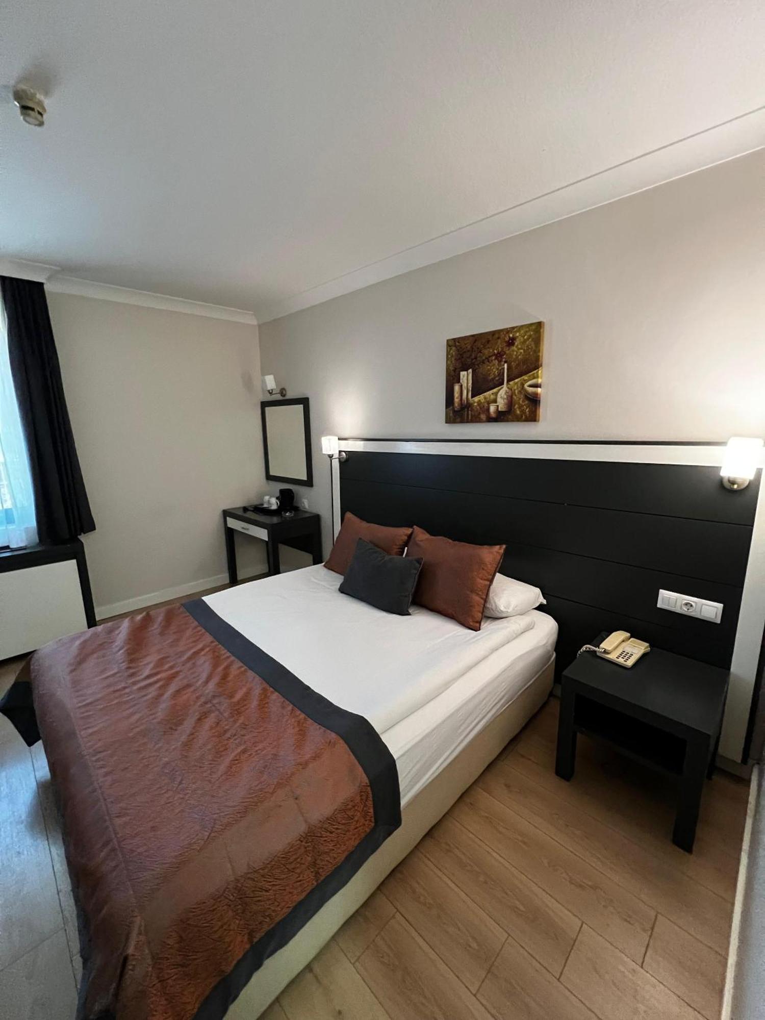 Dafne Hotel Анкара Экстерьер фото