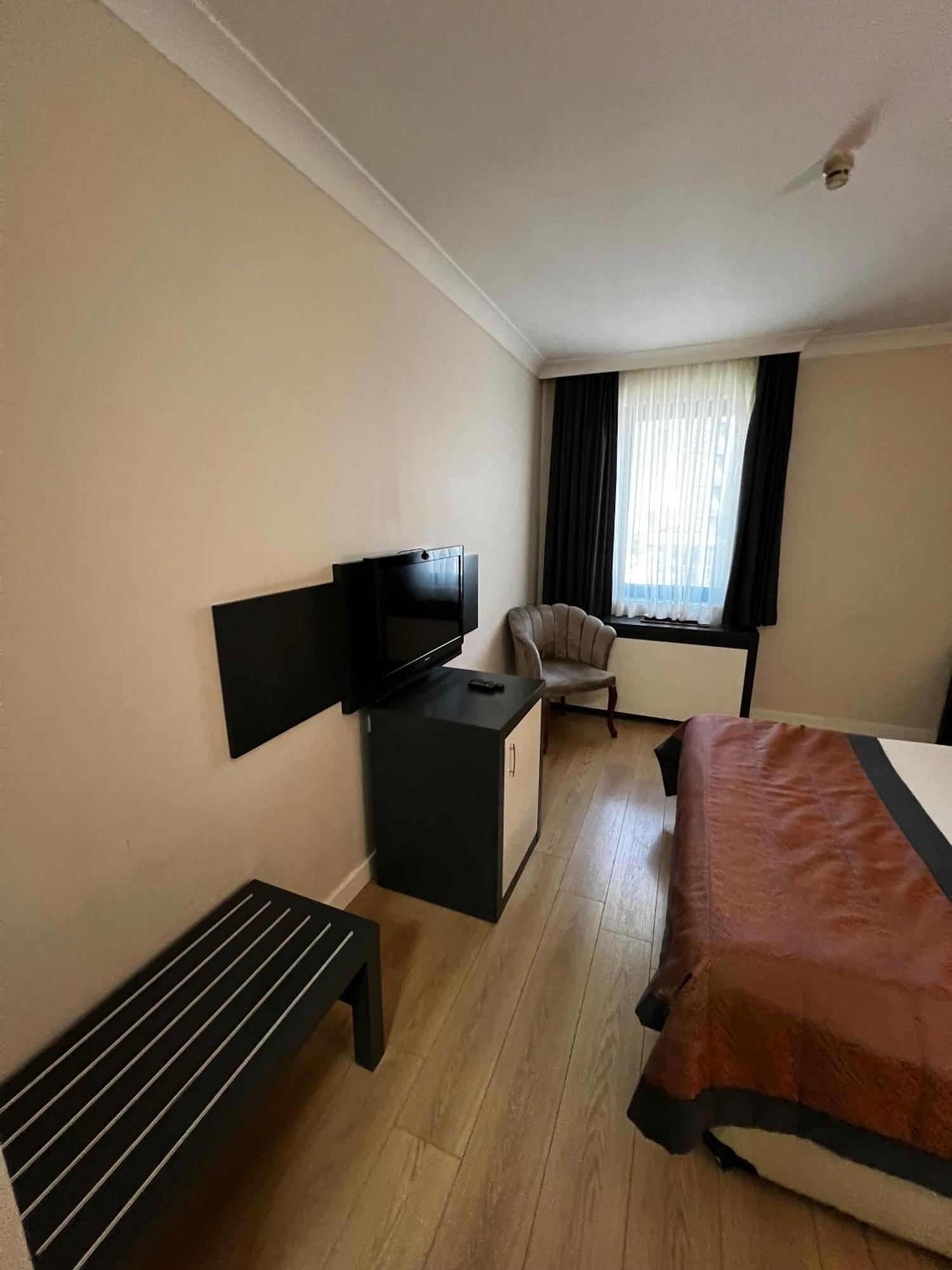 Dafne Hotel Анкара Экстерьер фото