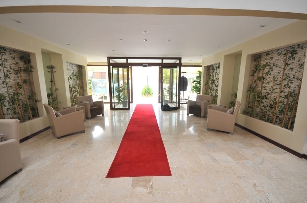 Dafne Hotel Анкара Экстерьер фото